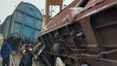 Photo of बस्ती में पटरी से उतरी मालगाड़ी, 19 घंटे बाद सामान्य हुई रेल सेवा Gorakhpur News