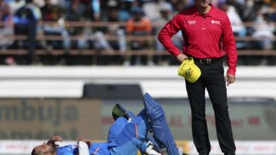 Photo of Ind vs Aus: राजकोट वनडे में चोटिल हुए ओपनर रोहित शर्मा और शिखर धवन, अब कैसी है चोट