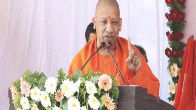 Photo of CM योगी आदित्यनाथ ने रवाना की गंगा यात्रा, बोले- मां गंगा तो हमारी आस्था और अर्थव्यवस्था दोनों