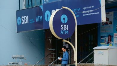 Photo of SBI में स्पेशलिस्ट ऑफिसर और क्लेरिकल कैडर पदों के लिए करें अप्लाई, जानें अंतिम तिथि
