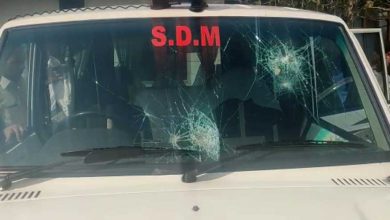 Photo of UP: जेवर में किसानों-पुलिसकर्मियों में हिंसक भिड़ंत, पथराव में SDM गुंजा सिंह भी घायल