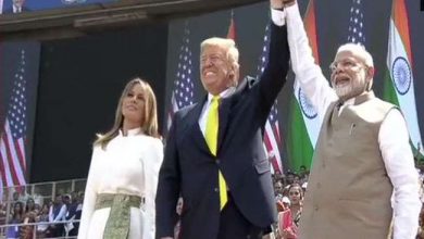 Photo of नरेंद्र मोदी और अमेरिकी राष्ट्रपति डोनाल्ड ट्रम्प अहमदाबाद के मोटेरा अहमदाबाद के मोटेरा  ट्रम्प’ कार्यक्रम में पहुचे