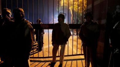 Photo of JNU हिंसा में अब तक न तो पुलिस किसी को गिरफ्तार कर पाई और न जांच समिति पूछताछ