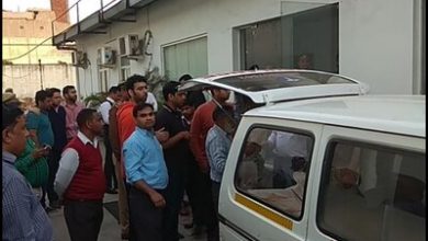 Photo of  ग्रेटर नोएडा : मींटिंग के दौरान पैसो के लिए कंपनी के तीन पार्टनर के बीच हुआ झगड़ा, दो की मौत एक घायल