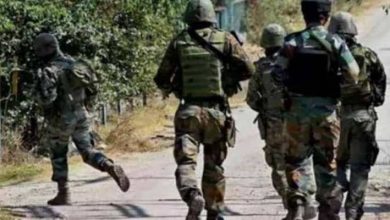 Photo of जम्मू-कश्मीर मे सेना ने दो आतंकियों को ढेर किया