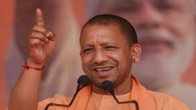 Photo of एक तेजतर्रार राजनीतिज्ञ के रूप में जाने जाते हैं CM योगी आदित्यनाथ
