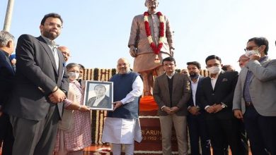 Photo of दिल्ली के फिरोजशाह कोटला स्टेडियम में जेटली की प्रतिमा : अमित शाह बोले- जेटली ने संकट में बड़े भाई की तरह उबारा