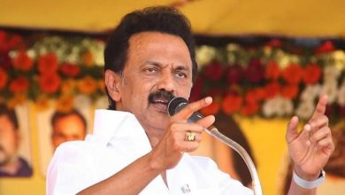 Photo of DMK प्रमुख एमके स्टालिन के दामाद सबरीसन के घर आयकर विभाग का छापा