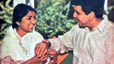 Photo of मशहूर दिग्गज अभिनेता दिलीप कुमार के निधन से टूटी लता मंगेशकर ने कहा- यूसुफ़ भाई अपनी छोटीसी बहन को छोड़ कर चले गए…