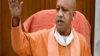 Photo of लखीमपुर खीरी में महिला प्रस्तावक के साथ अभद्रता के मामले में CM योगी ने CO के साथ थाना प्रभारी को निलंबित करने का दिया निर्देश