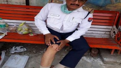 Photo of लखनऊ के मुंशी पुलिया चौराहे पर ट्रैफिक दारोगा को कुचलने का प्रयास