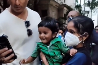 Photo of हाल ही में एक महिला अपने पति की शिकायत लेकर पहुंची मशहूर सुपरस्टार सोनू सूद के पास, एक्टर ने लगाई जमकर फटकार