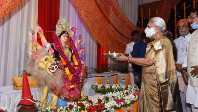 Photo of राजभवन में दुर्गा पूजा एवं गरबा नृत्य आयोजन
