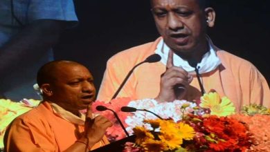 Photo of प्राइवेट स्कूल में पढ़ रही दो बहनों में से एक की फीस होगी माफ: सीएम योगी