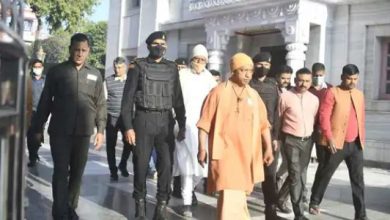 Photo of CM योगी अकेले रोड शो कर कार्यकताओं में जोश भरेंगे