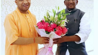 Photo of मुख्यमंत्री योगी आदित्यनाथ से सिक्किम के राज्यपाल लक्ष्मण आचार्य ने की शिष्टाचार भेंट