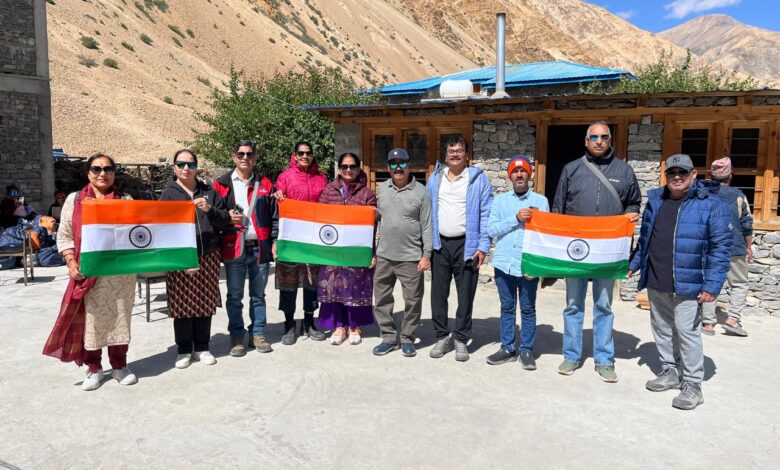 Photo of पांच साल के लंबे इंतज़ार के बाद कैलाश मानसरोवर पहुंचा भारतीयों का जत्था