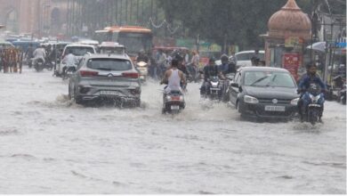 Photo of यूपी: प्रदेश के 26 जिलों में आज भारी बारिश की चेतावनी, पश्चिम यूपी और बुंदेलखंड के इन इलाकों के लिए अलर्ट जारी