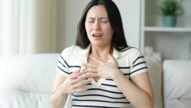 Photo of सांस लेने में आती है दिक्कत, क्रॉनिक थकान सिंड्रोम का हो सकता है संकेत