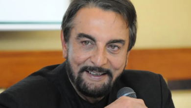 Photo of जब Kabir Bedi से सरेआम महिला ने की ऐसी डिमांड, विदेशी अखबरों में बनी सुर्खियां