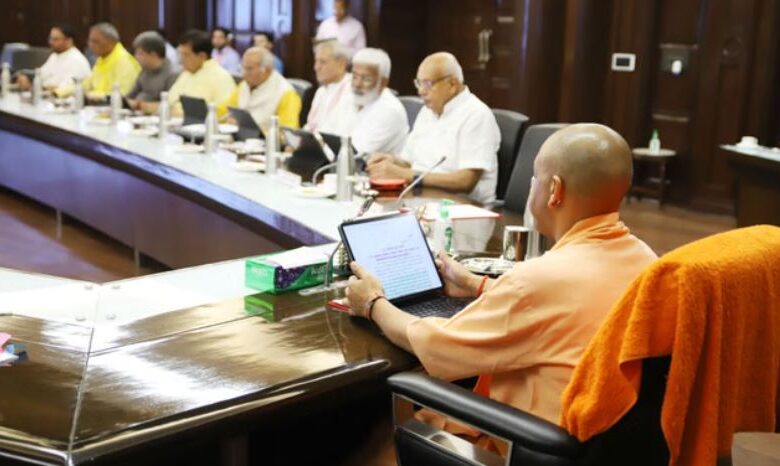 Photo of यूपी: बजट पेश करने से पहले होगी कैबिनेट की बैठक, दस प्रस्तावों पर होगा विचार