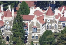 Photo of नैनीताल हाई कोर्ट ने वक्फ बोर्ड व उत्तराखंड सरकार को जारी किया नोटिस, ये है मामला