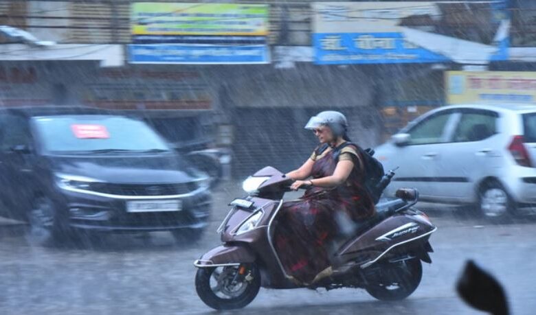 Photo of बरेली में 24 घंटे में नौ मिमी बारिश, आठ डिग्री लुढ़का तापमान