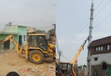 Photo of संभल में दूसरे दिन भी चला बुलडोजर: जुमे की नमाज से पहले जमींदोज की अवैध मस्जिद