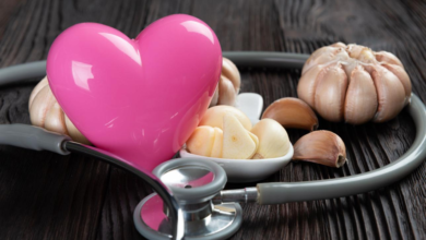 Photo of Garlic In Heart Blockage: क्या लहसुन खाने से खुल सकती है दिल की ब्लॉकेज? जानिए डॉक्टर क्या कहते हैं