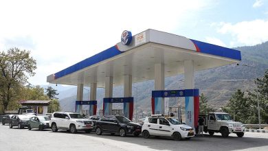 Photo of E20 Petrol Dispute: भारत से E20 पेट्रोल नहीं खरीदेगा भूटान, आखिर क्यों उठाए सवाल? जानिए आपकी गाड़ी पर क्या होगा असर