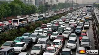 Photo of दिल्ली-NCR में पेट्रोल-डीजल और CNG मालवाहक वाहनों के नए रजिस्ट्रेशन पर रोक, 2027 से लागू होगा नियम